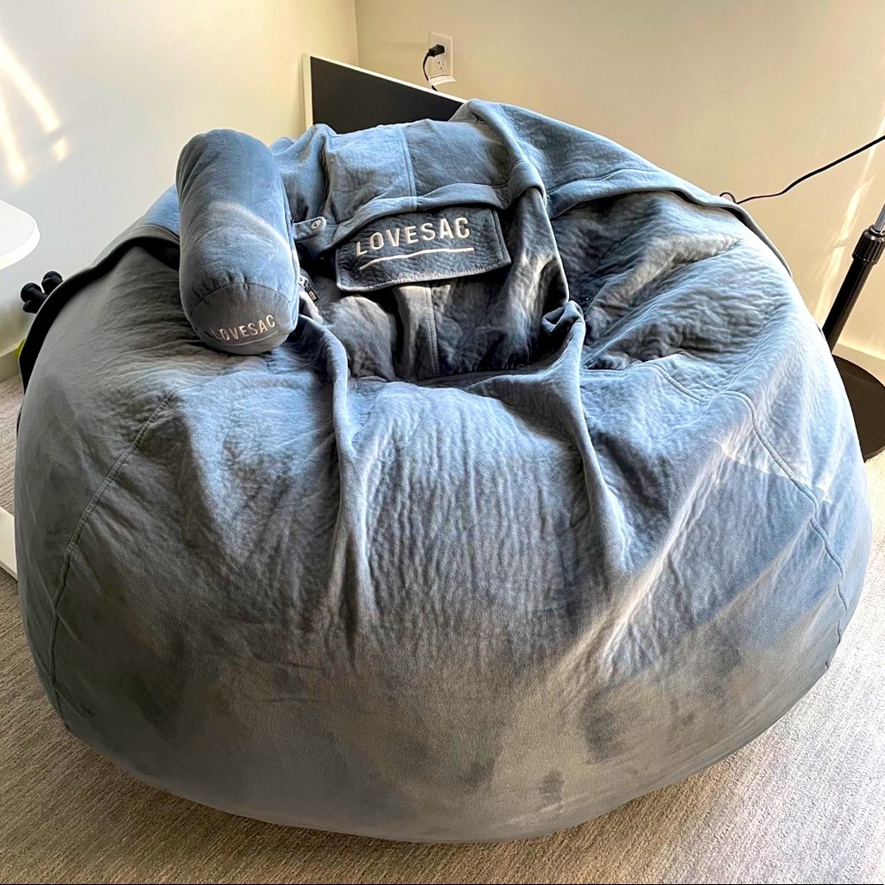 LoveSac beanbag Moviesac size excellent condition